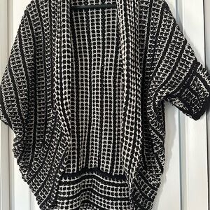 Moth Black and Cream Patterned Women's Poncho